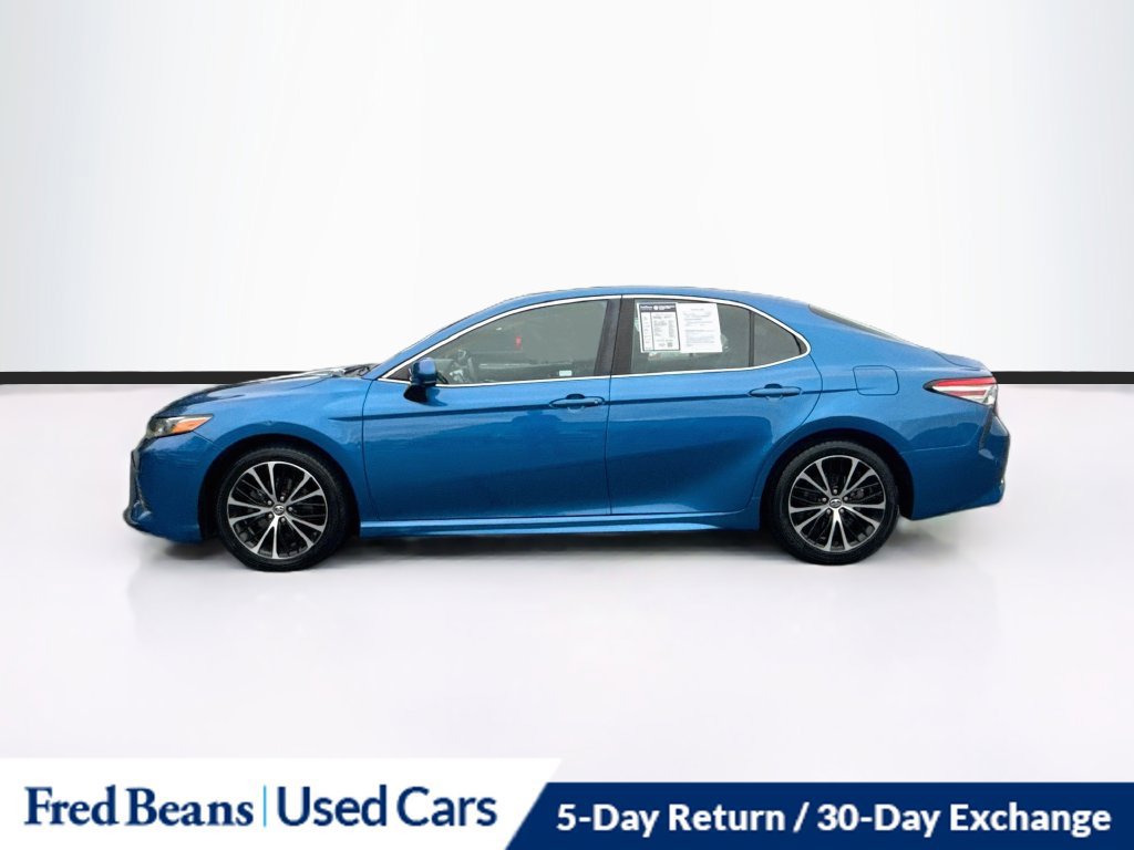 Used 2018 Toyota Camry SE FWD image 5