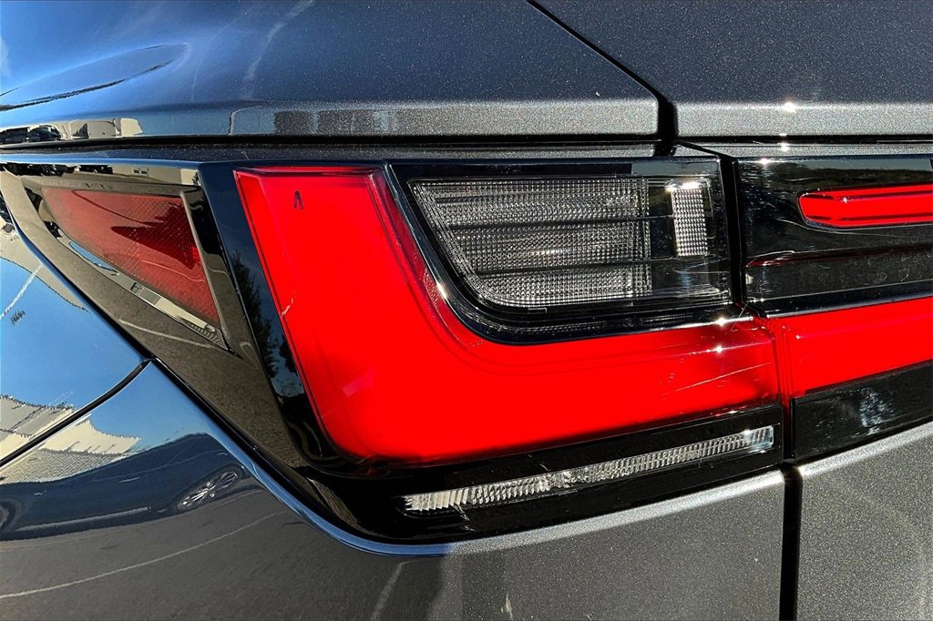 Used 2025 Lexus NX 300h AWD w/ Accessory Package (2T) image 32