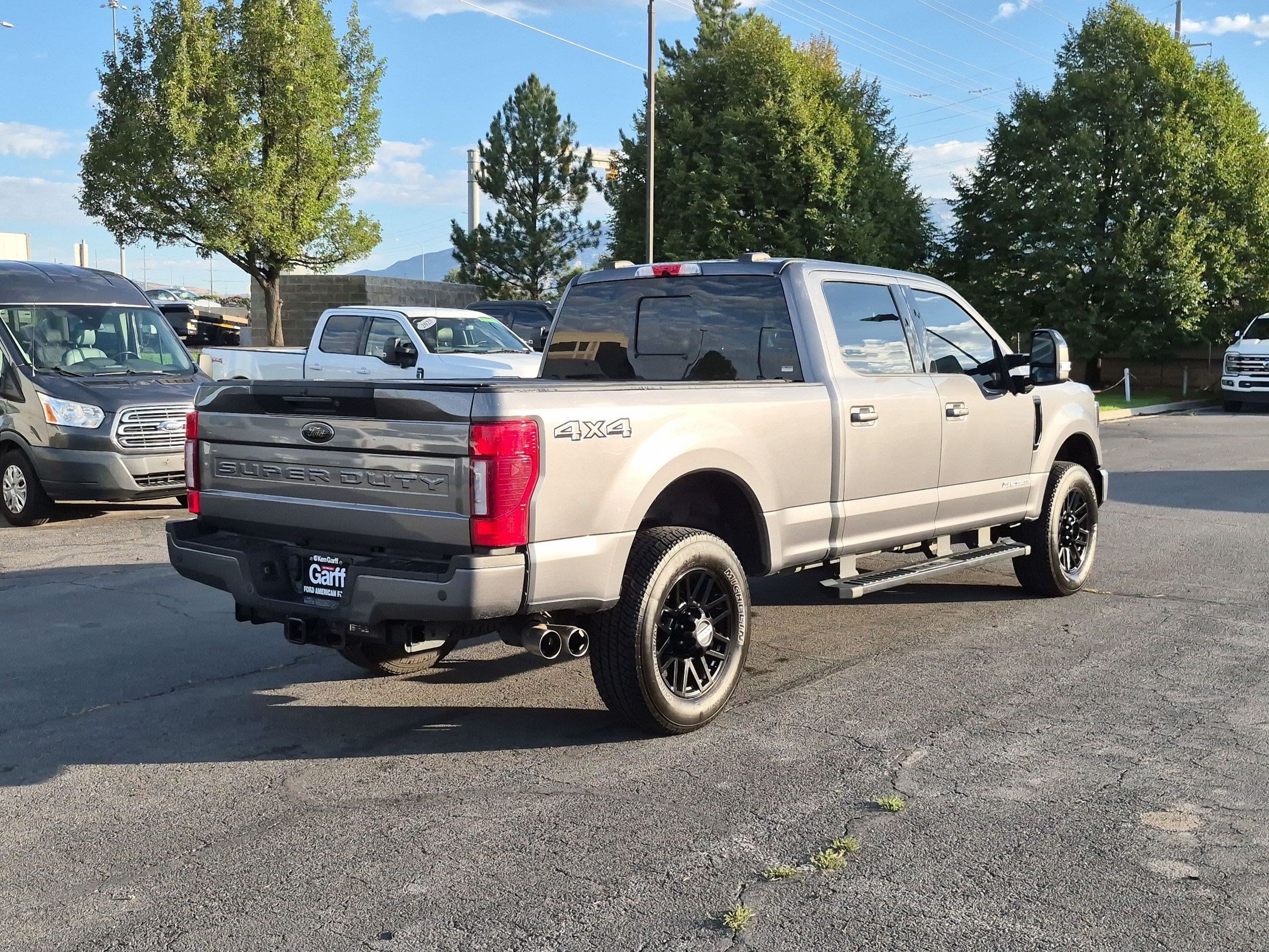 Used 2022 Ford F350 Lariat w/ Black Appearance Package AWD/4WD image 3