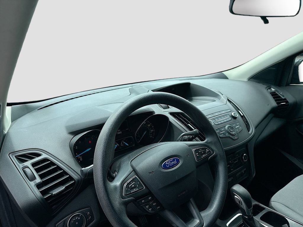 Used 2019 Ford Escape S image 11
