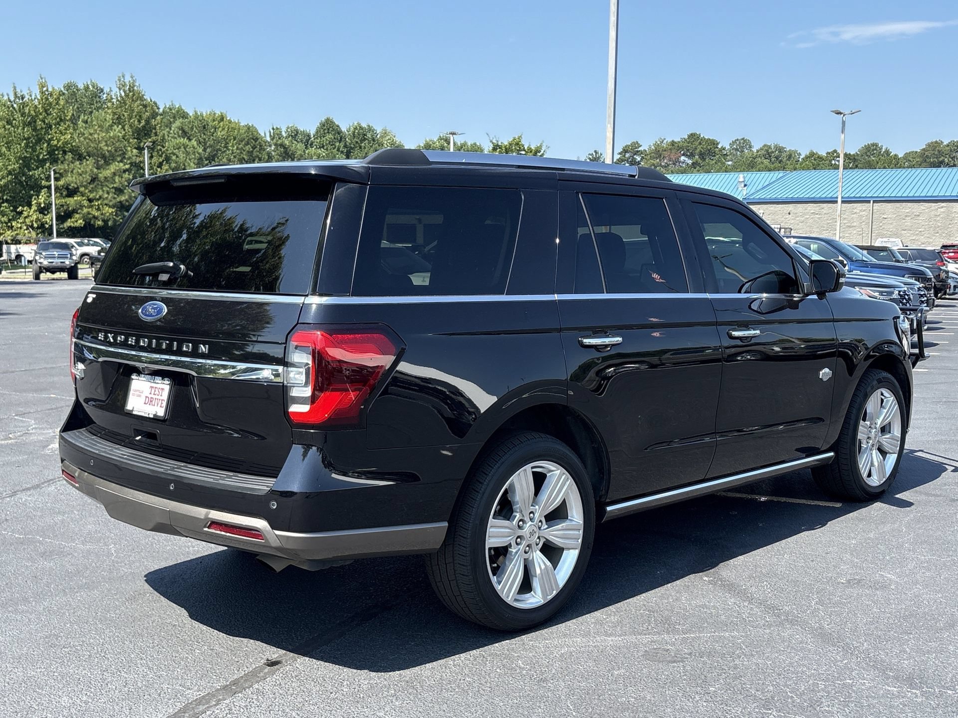 Used 2024 Ford Expedition King Ranch AWD/4WD image 28
