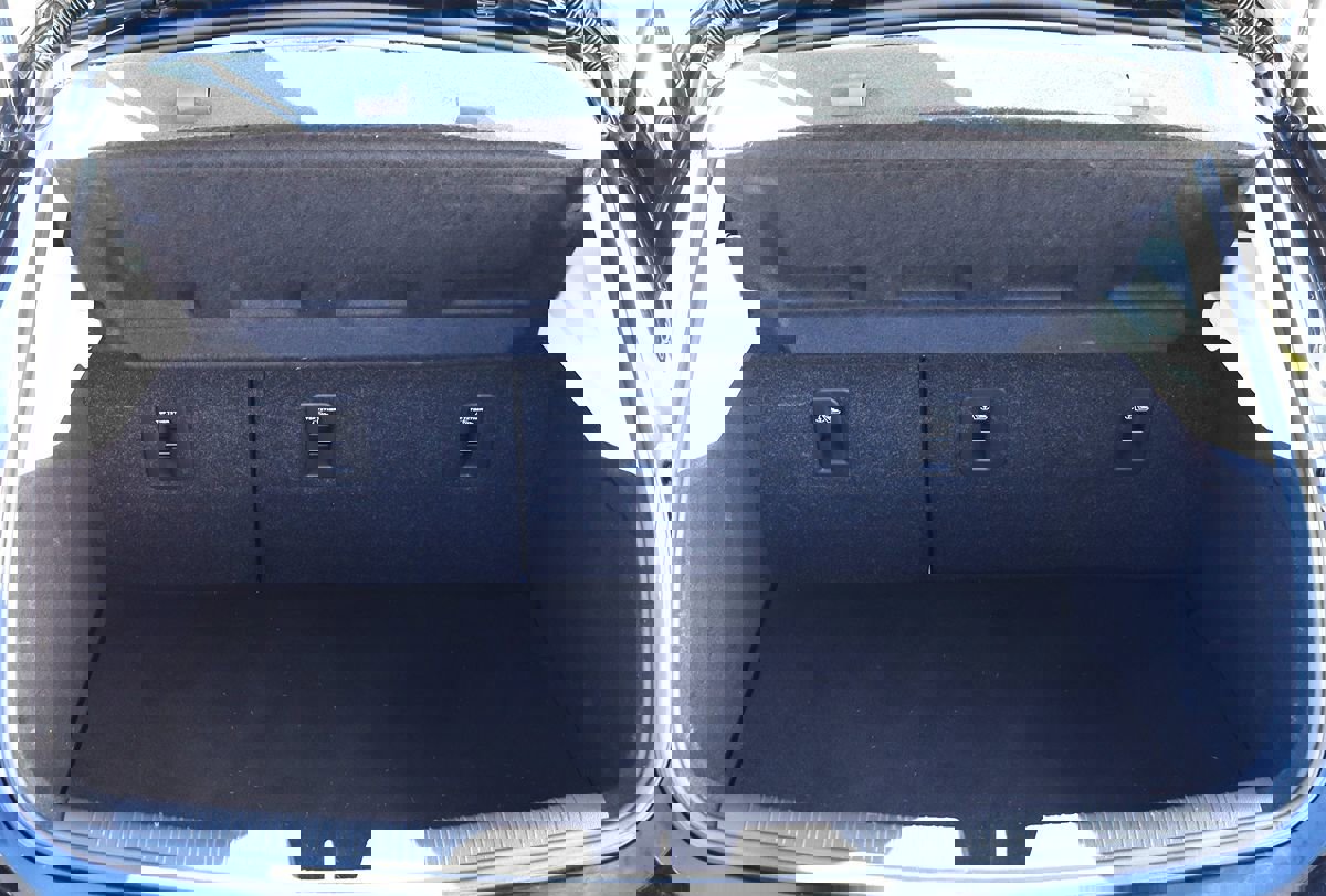 Used 2018 Chevrolet Cruze LT image 23