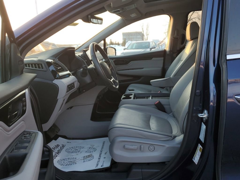 Used 2023 Honda Odyssey Elite image 32