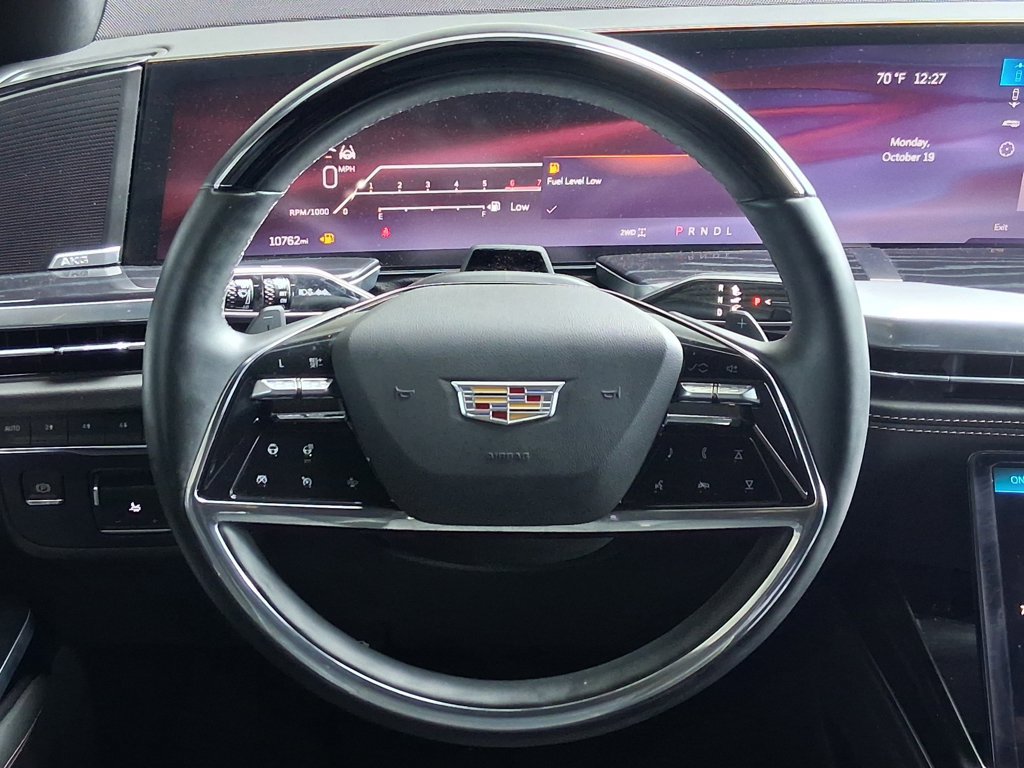 Used 2026 Cadillac Escalade Sport w/ Touring Package AWD/4WD image 11