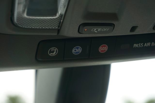 Used 2020 Chevrolet Silverado 1500 LT w/ All-Star Edition image 16