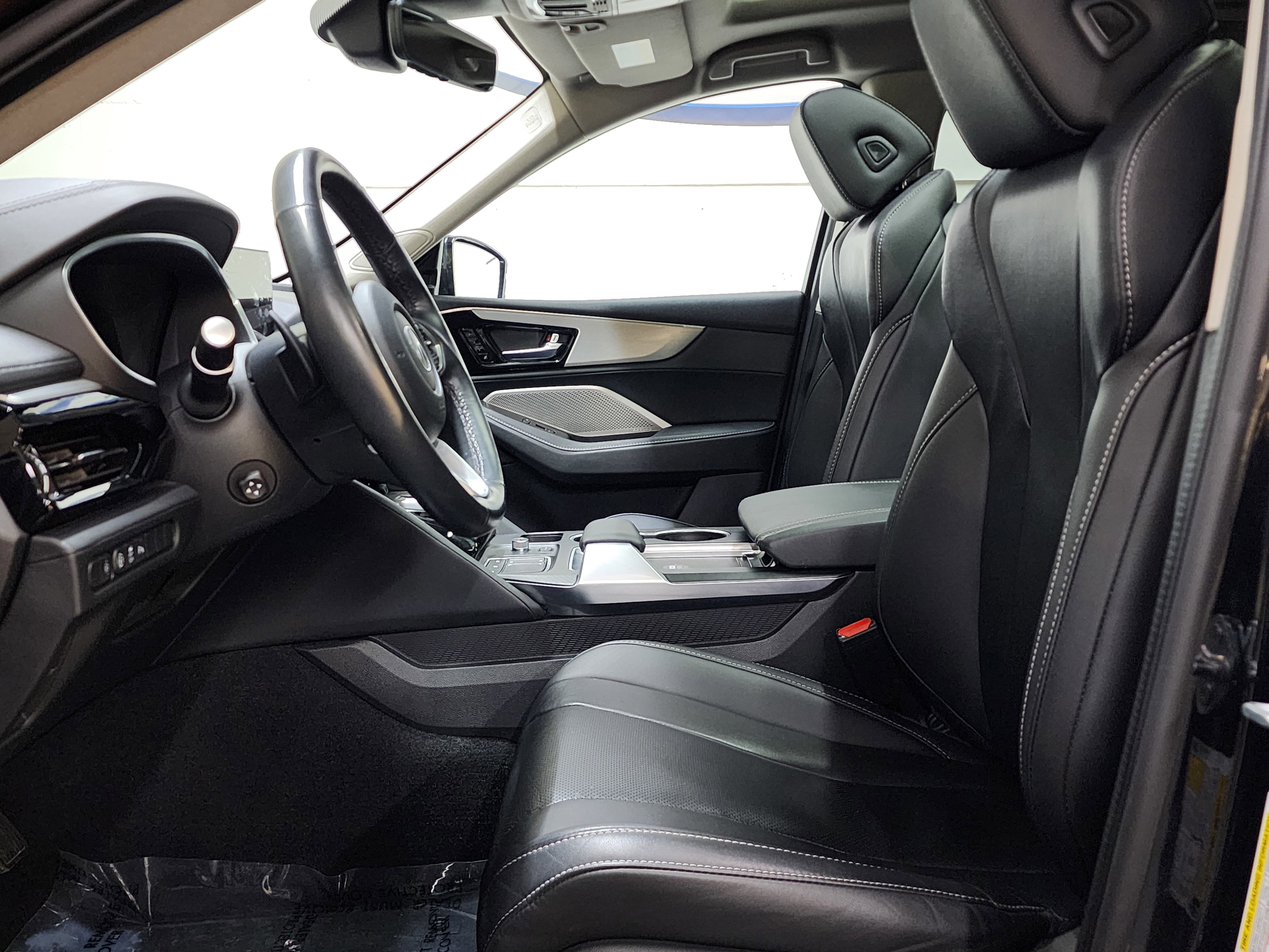 Certified 2023 Acura MDX SH-AWD w/ Technology Package image 14