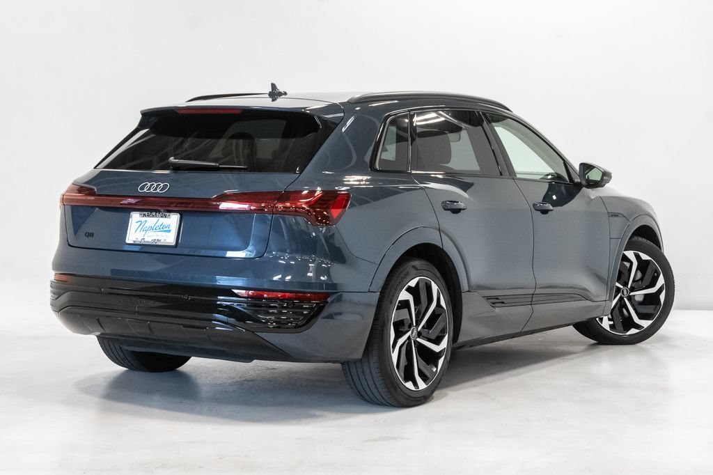 Used 2024 Audi Q8 e-tron Prestige w/ Prestige Package AWD/4WD image 29