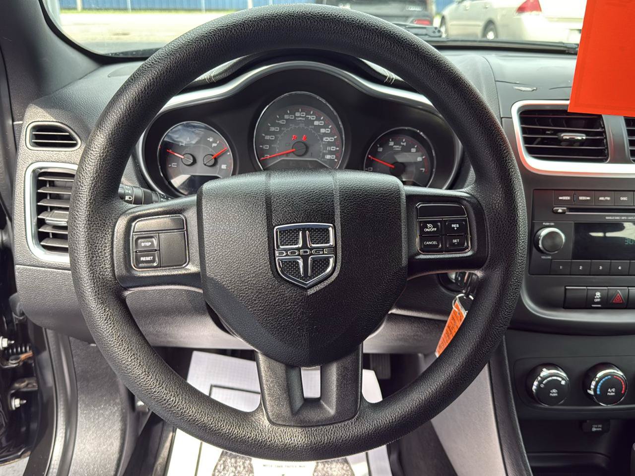 Used 2012 Dodge Avenger SE FWD image 12
