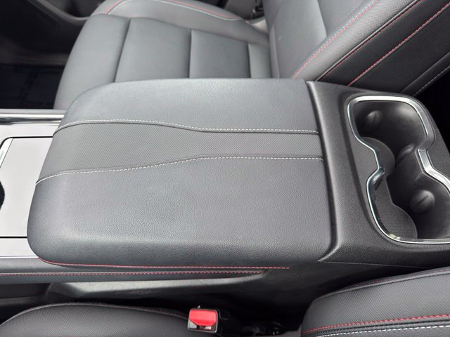 Certified 2025 Chevrolet Traverse Z71 w/ LPO, Floor Liner Package AWD/4WD image 25