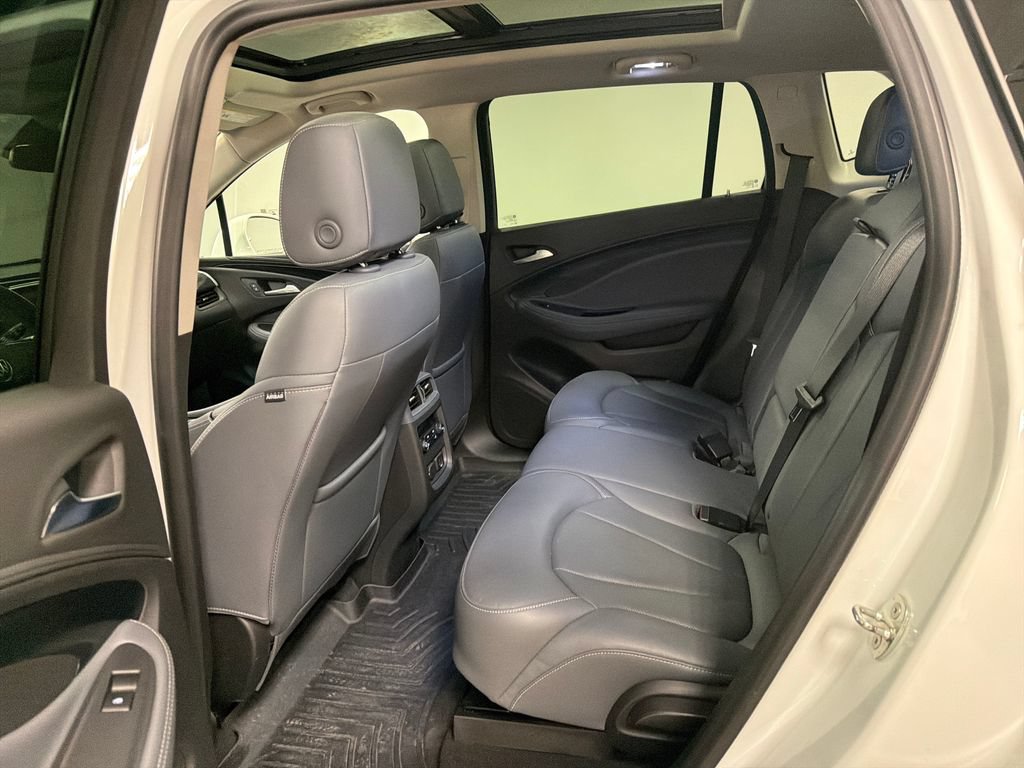 Used 2020 Buick Envision Essence w/ Experience Buick Package FWD image 29
