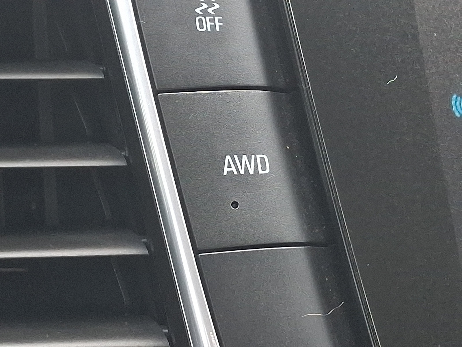 Used 2019 Buick Enclave Essence AWD/4WD image 27