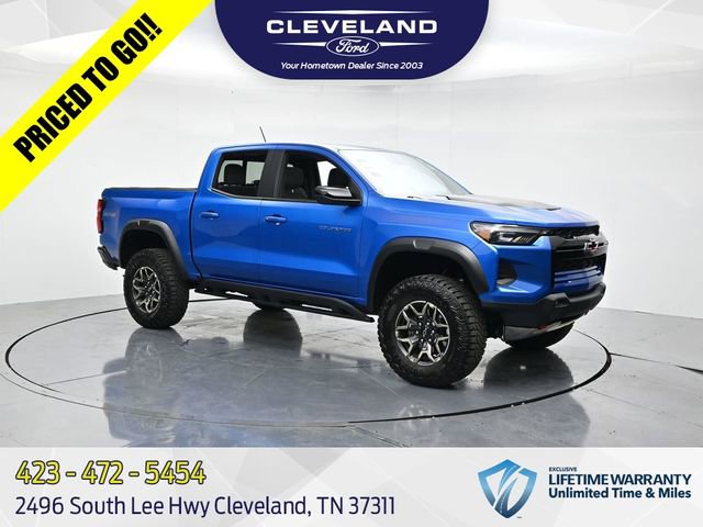 Used 2024 Chevrolet Colorado ZR2 w/ Technology Package AWD/4WD image 1