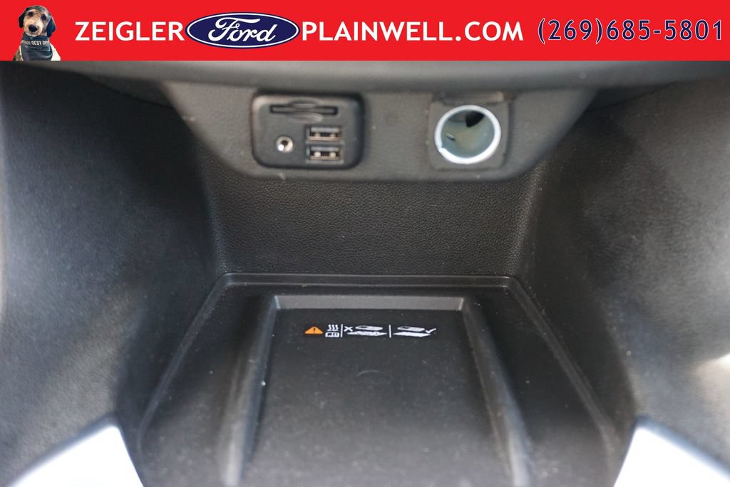 Used 2023 Chevrolet Traverse RS AWD/4WD image 26