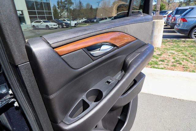 Used 2019 Cadillac Escalade Luxury image 58