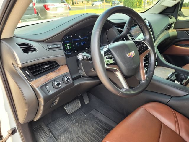 Used 2016 Cadillac Escalade Premium AWD/4WD image 23