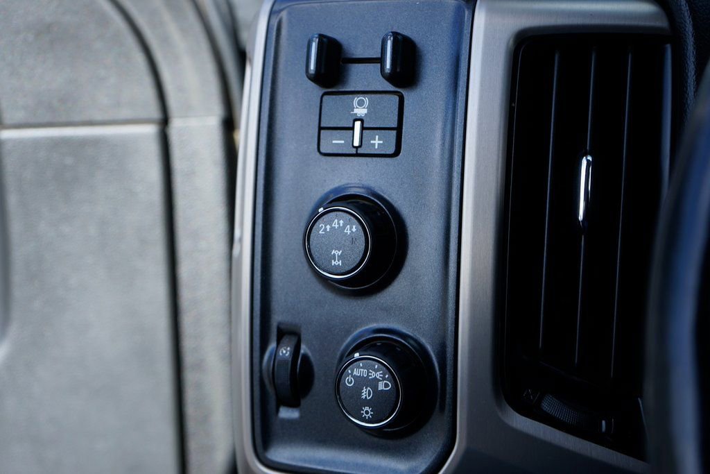 Used 2019 GMC Sierra 3500 Denali w/ Duramax Plus Package image 21