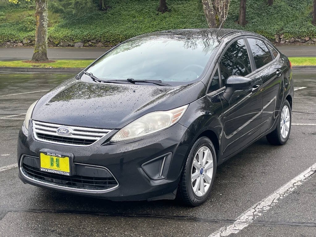 Used 2012 Ford Fiesta SE FWD image 1