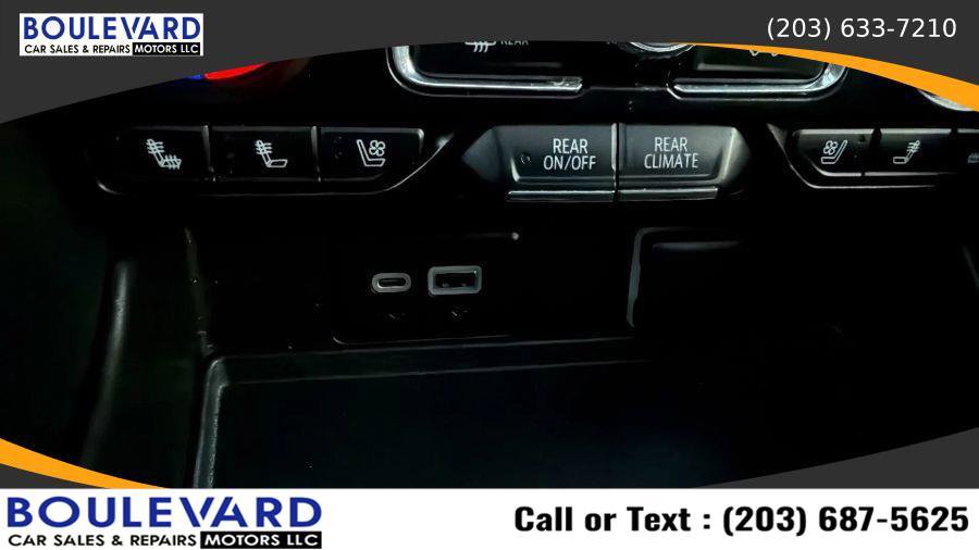 Used 2021 GMC Yukon SLT w/ SLT Premium Package image 22