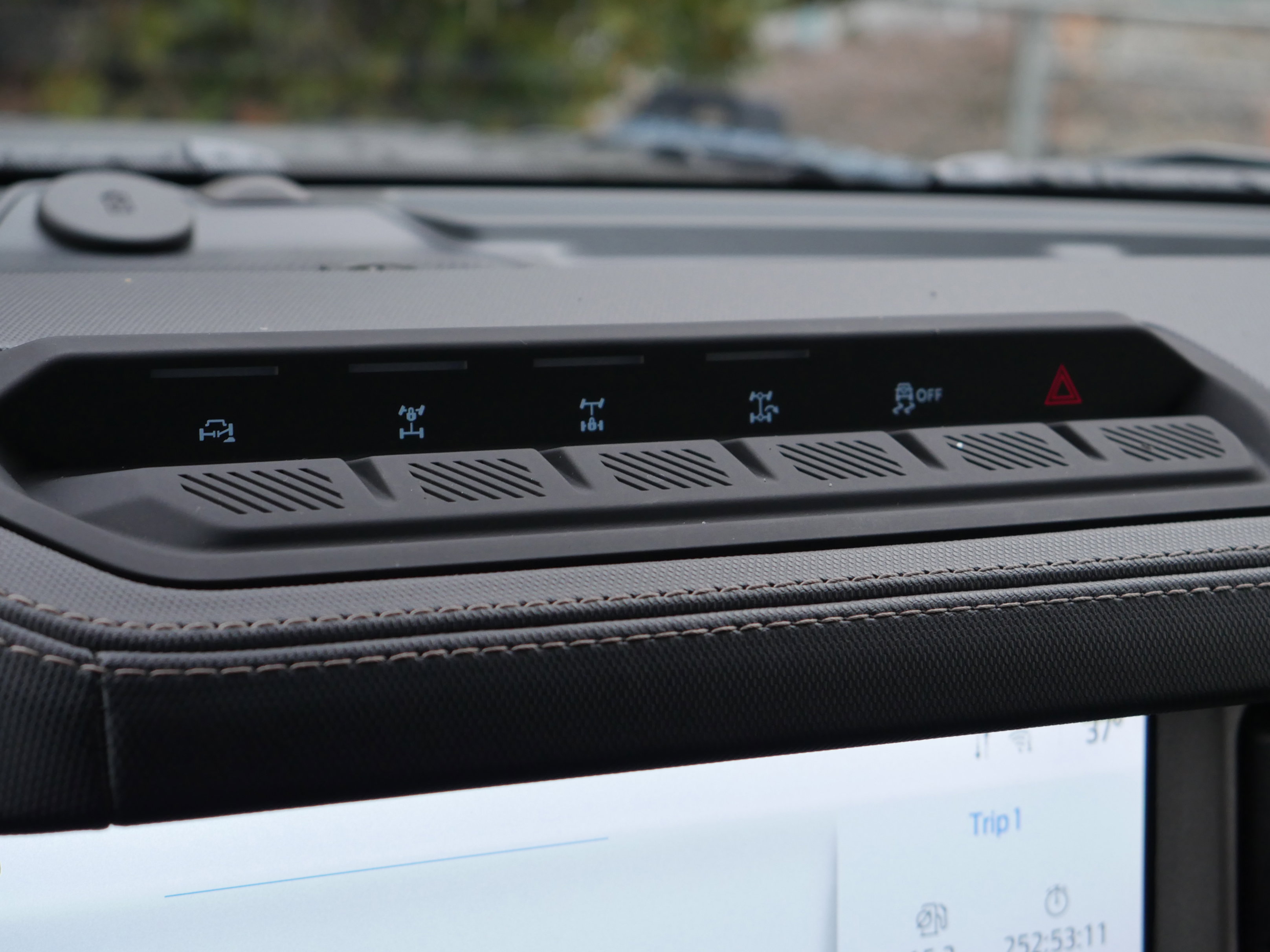 Certified 2024 Ford Bronco Raptor w/ Interior Carbon Fiber Pack 6 image 12