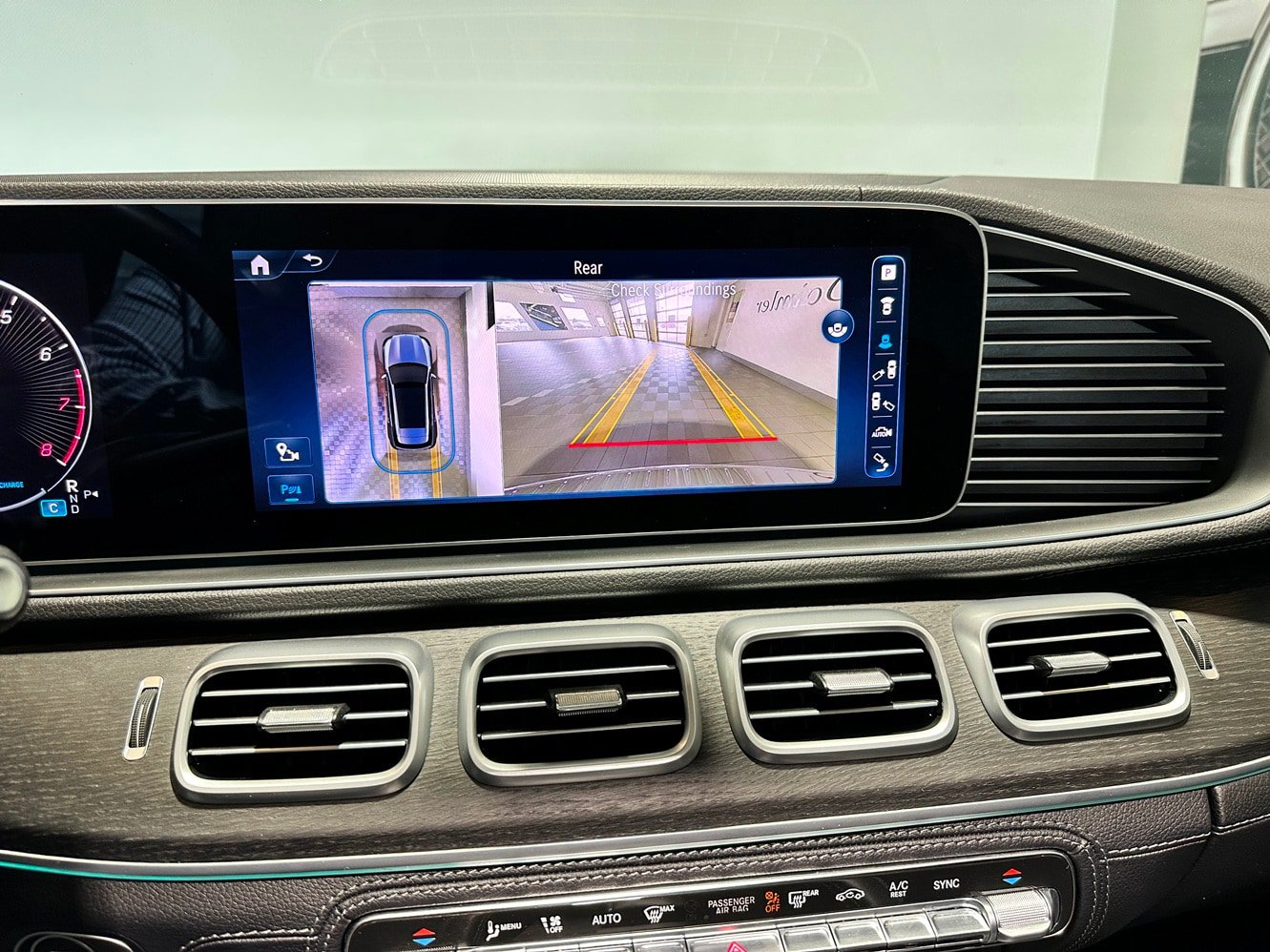 Certified 2024 Mercedes-Benz GLE 350 4MATIC image 23