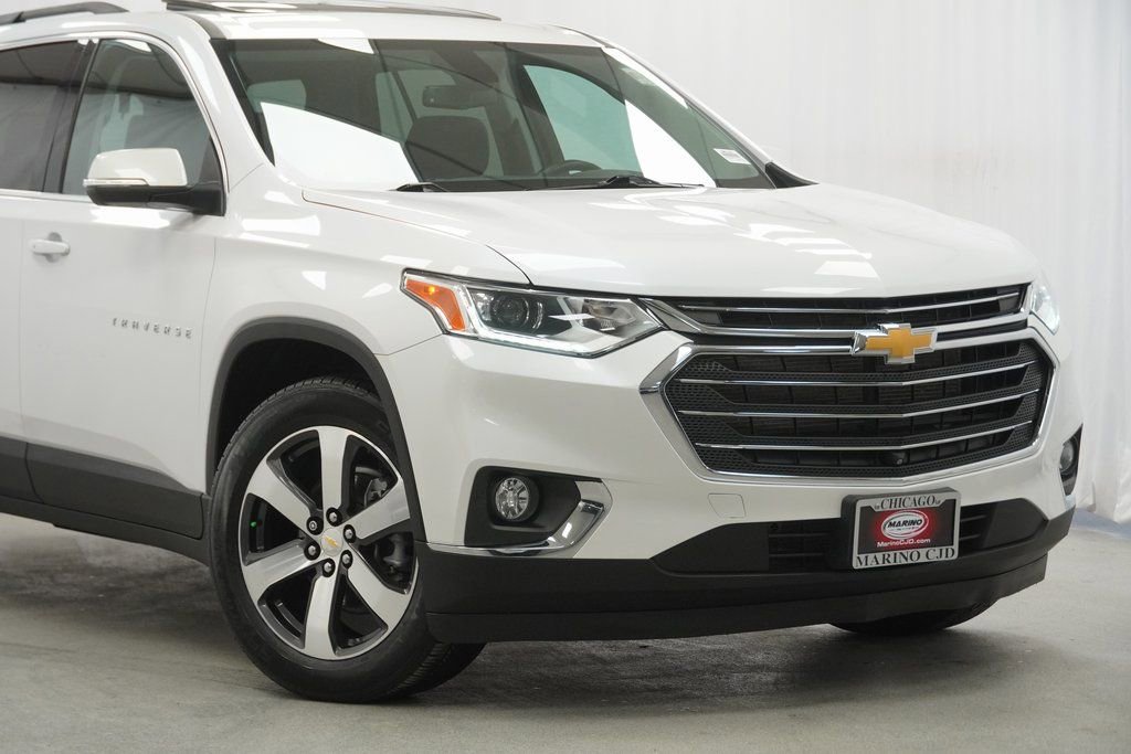 Used 2021 Chevrolet Traverse LT w/ LT Premium Package video 3
