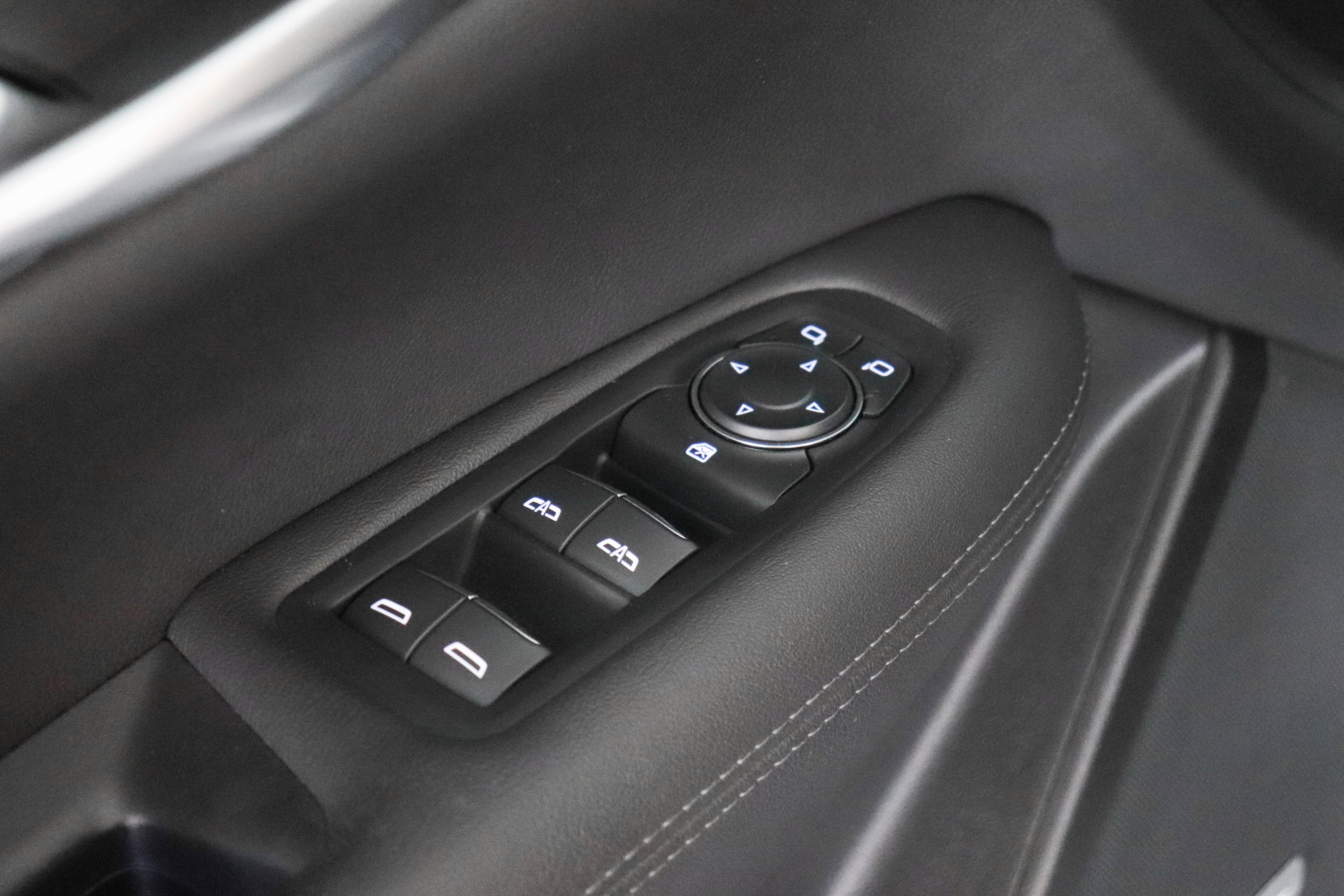 Used 2023 Cadillac XT5 Luxury AWD/4WD image 12