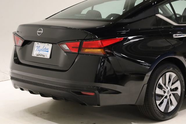 Used 2025 Nissan Altima 2.5 S image 6