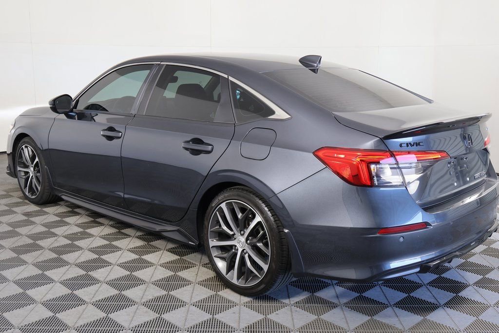 Used 2024 Honda Civic Touring image 5
