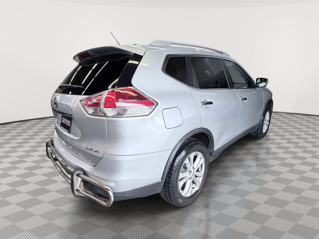 Used 2015 Nissan Rogue SV AWD/4WD image 3
