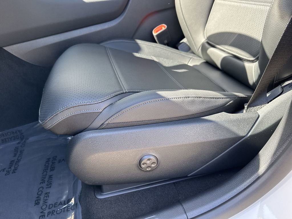 Certified 2025 Mercedes-Benz GLC 300 300 image 16