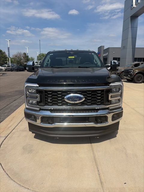 New 2026 Ford F350 Lariat w/ Chrome Package AWD/4WD image 2