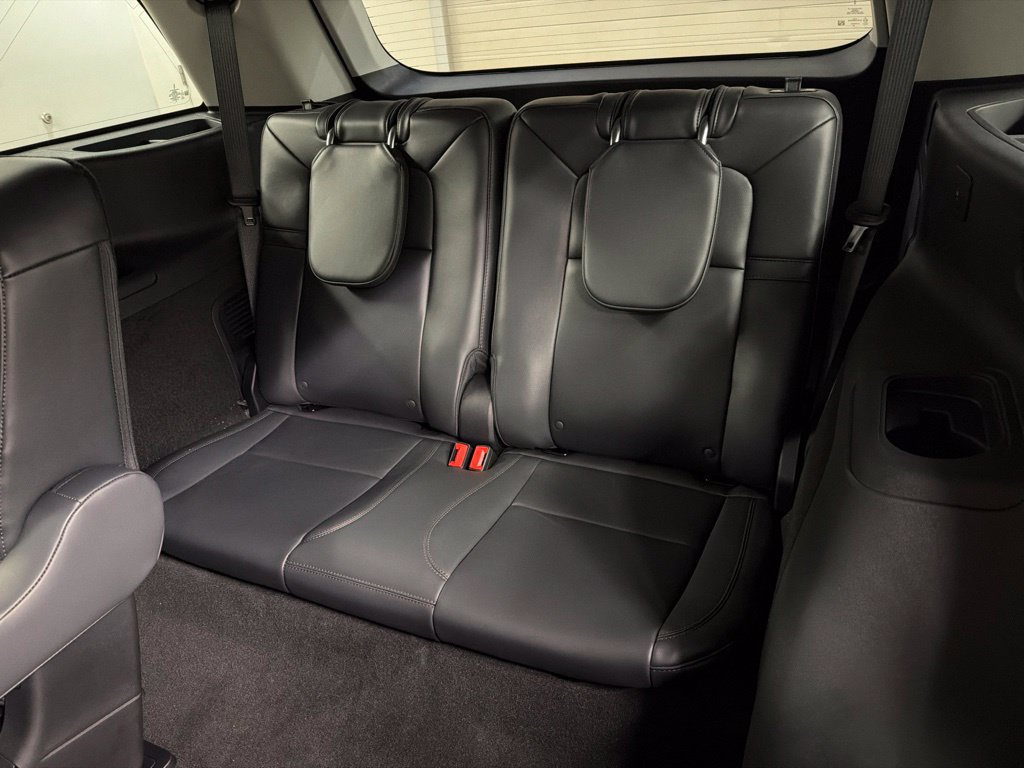 New 2027 Lincoln Aviator AWD image 31