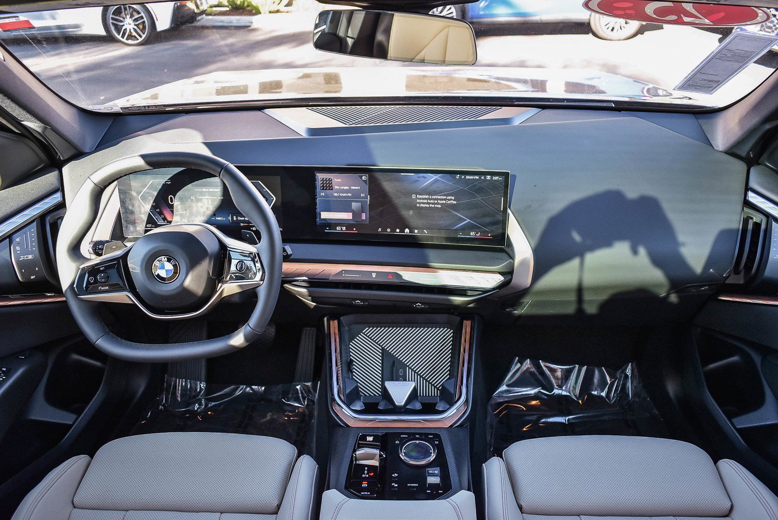 Used 2025 BMW X3 xDrive30i w/ Convenience Package image 12