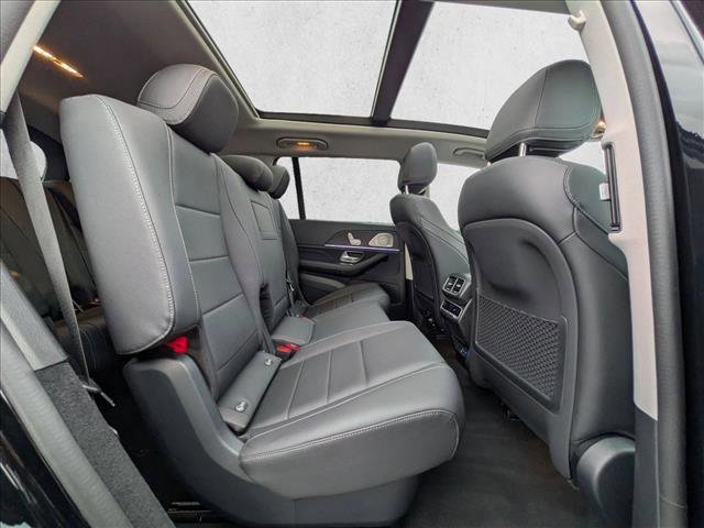 Certified 2026 Mercedes-Benz GLS 450 4MATIC image 22