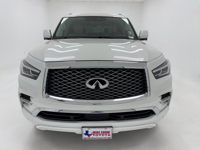 Used 2023 INFINITI QX80 Luxe w/ All-Season Package image 3