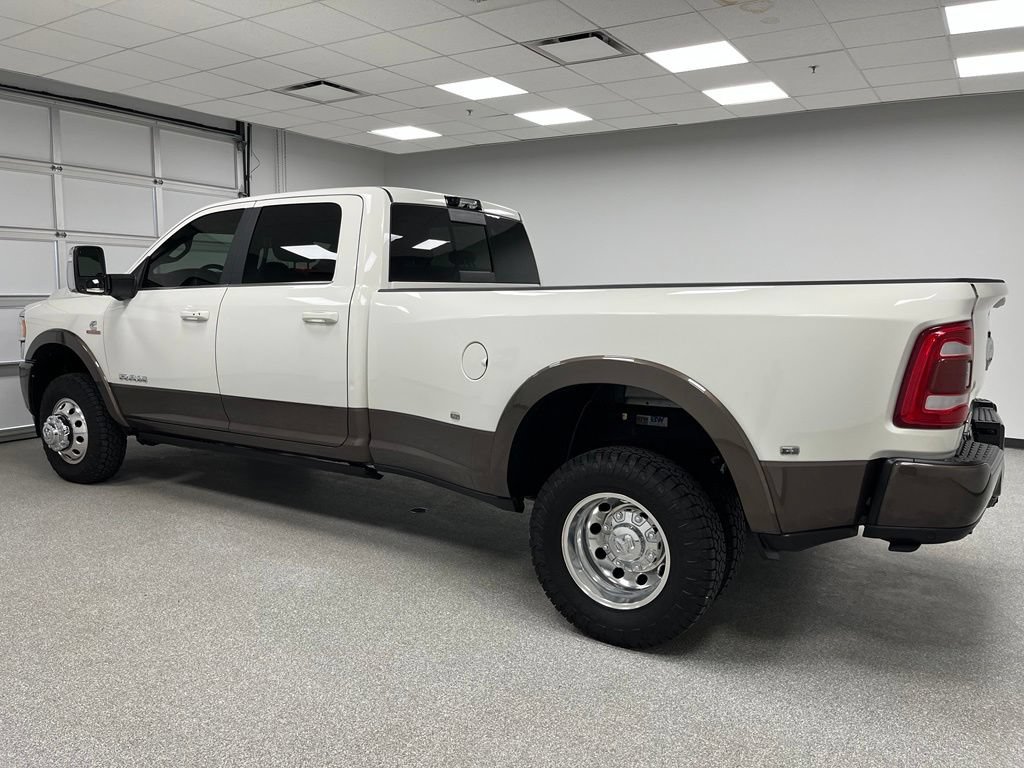 Used 2024 RAM 3500 Limited w/ Safety Group AWD/4WD image 7