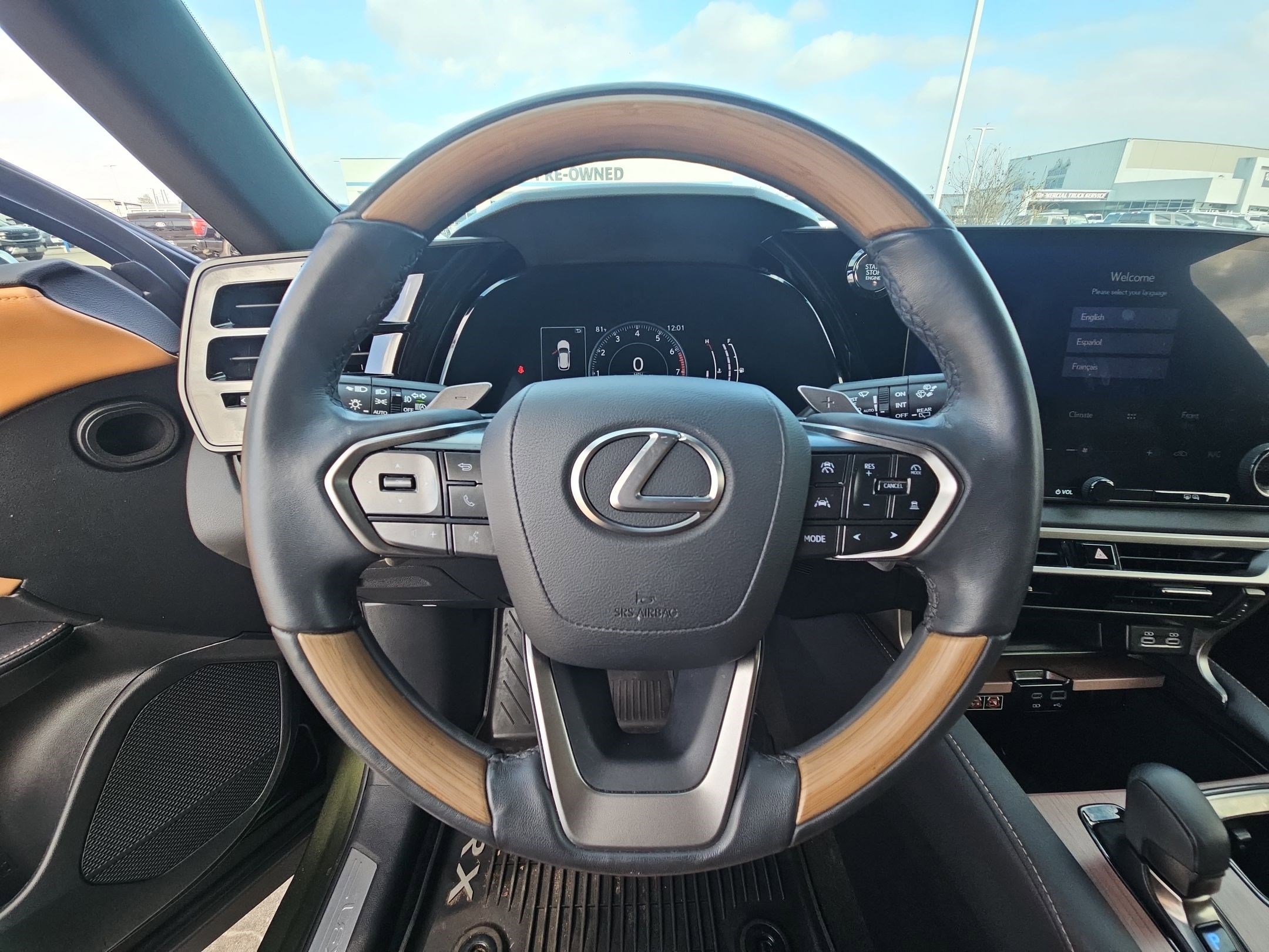 Used 2023 Lexus RX 350 Premium w/ Cold Area Package image 17