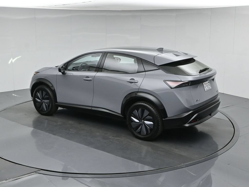 Used 2023 Nissan Ariya AWD image 44
