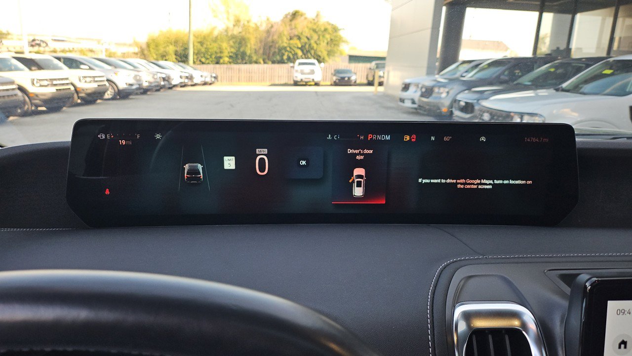 Used 2025 Ford Expedition Max Platinum AWD/4WD image 21