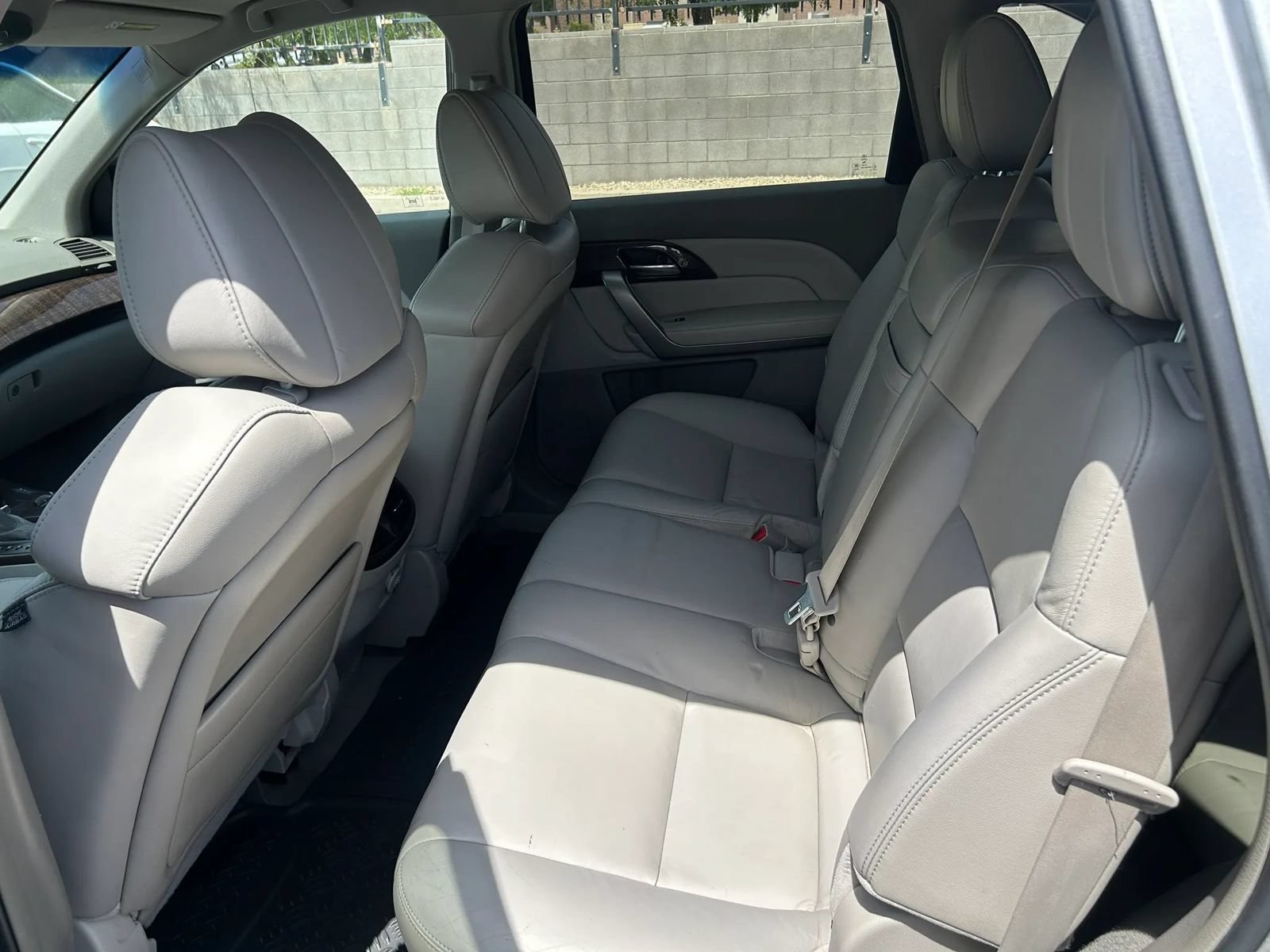 Used 2011 Acura MDX w/ Technology Package AWD/4WD image 12