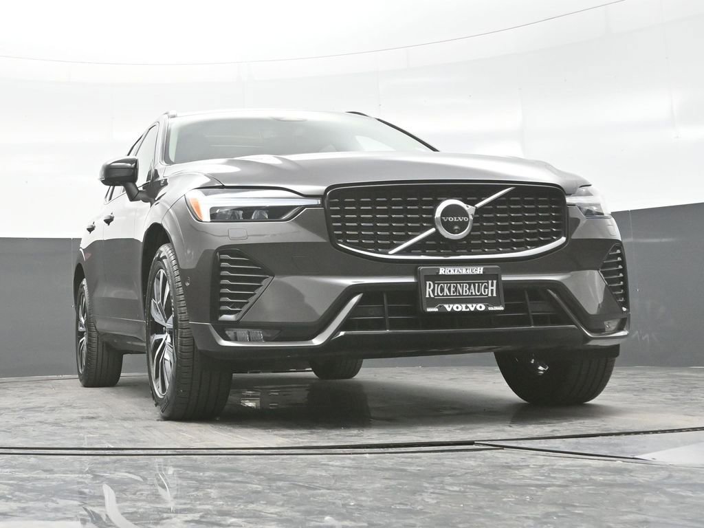 Used 2025 Volvo XC60 B5 Plus w/ Climate Package AWD/4WD image 23