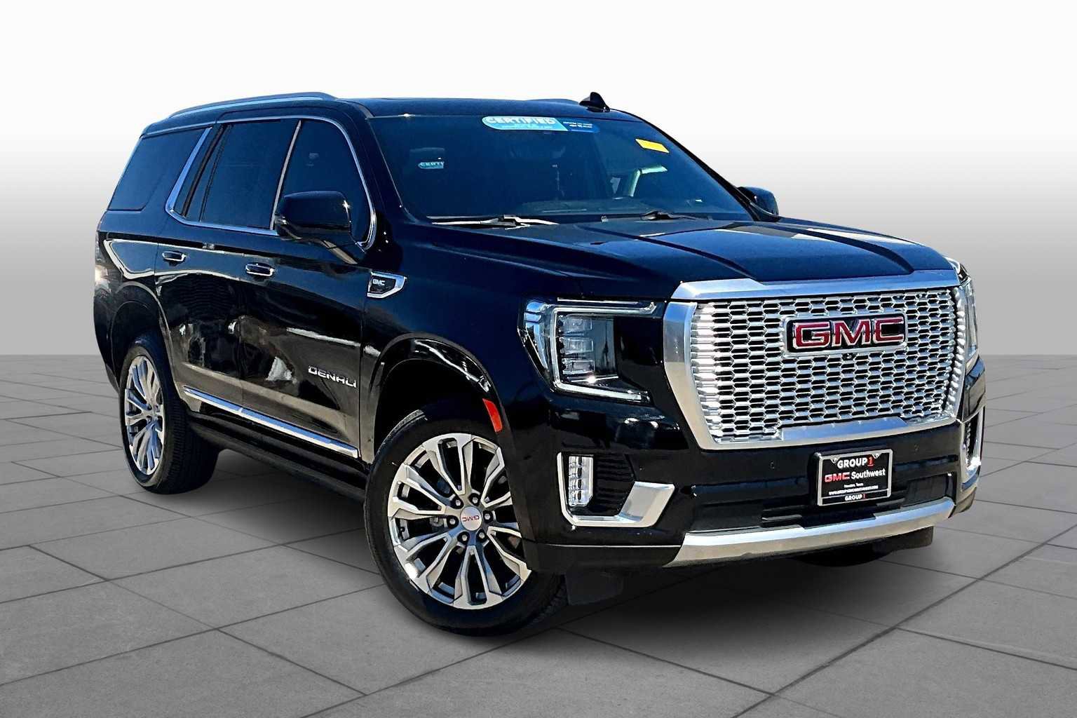 Used 2021 GMC Yukon Denali w/ Denali Premium Package image 3