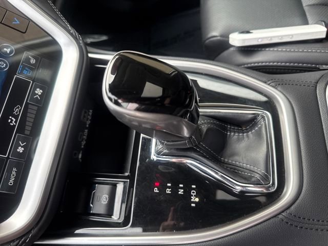 Used 2023 Subaru Outback Touring XT image 19