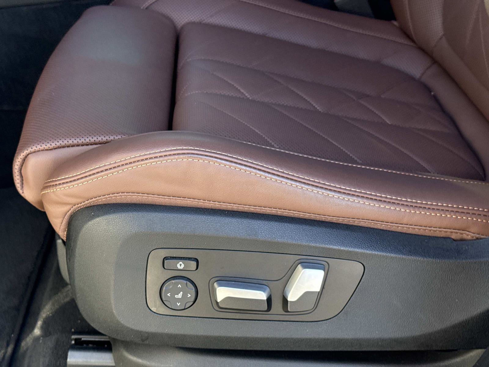 Used 2024 BMW X5 xDrive40i w/ Premium Package image 23