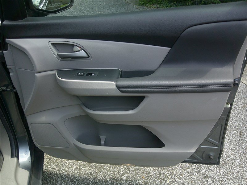 Used 2012 Honda Odyssey LX image 18