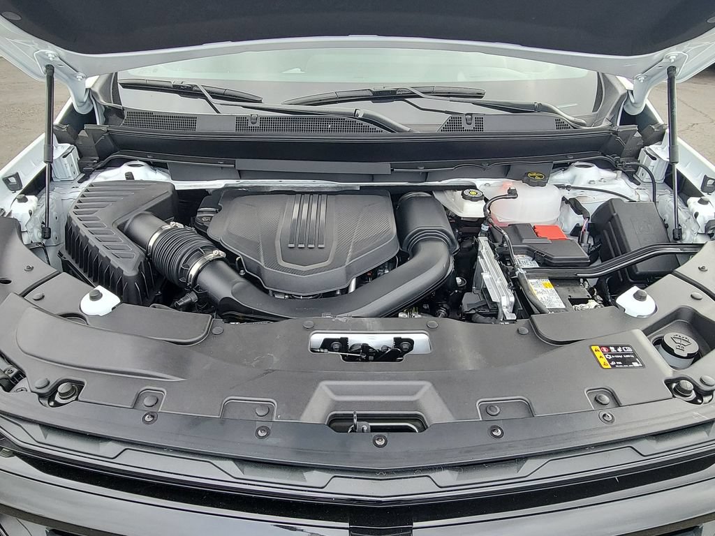 Used 2026 Chevrolet Traverse LT w/ Midnight/Sport Edition FWD image 29