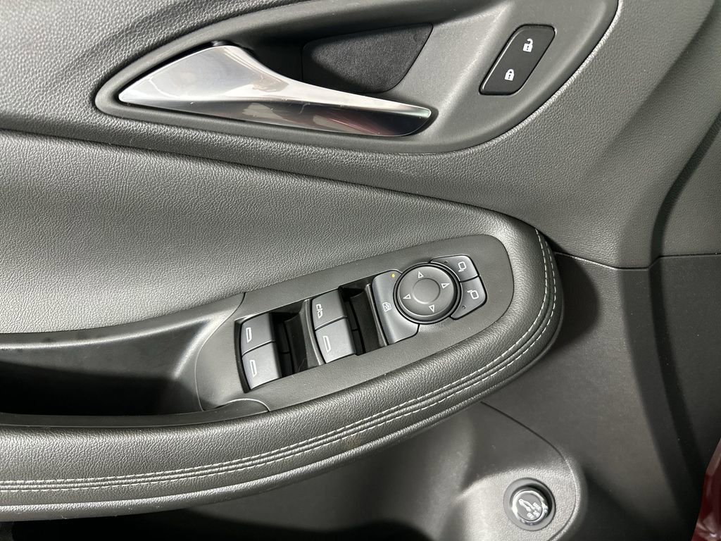 Certified 2023 Buick Encore GX Select w/ Sport Touring Package FWD image 25