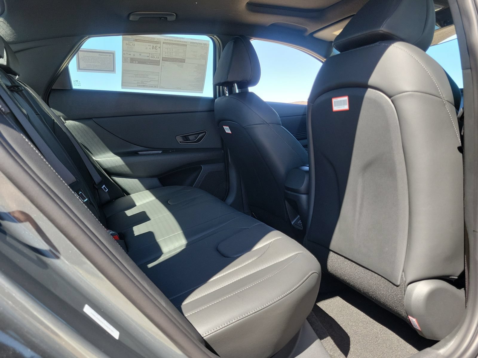 New 2026 Hyundai Elantra SEL Sport FWD image 18