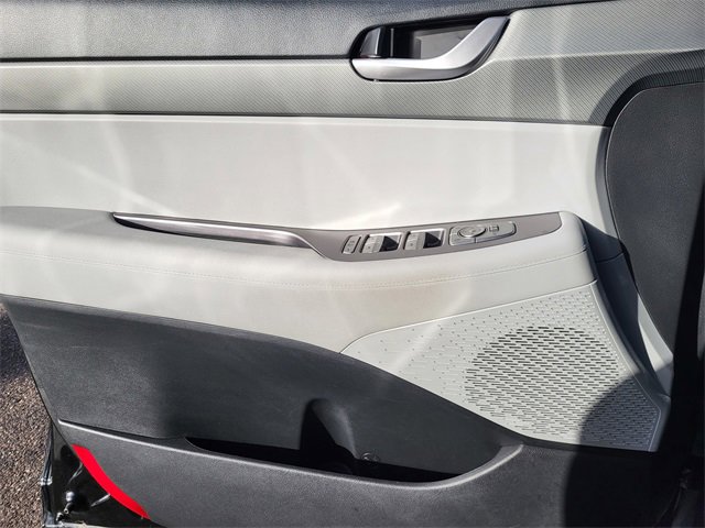 Used 2024 Hyundai Palisade SEL image 3