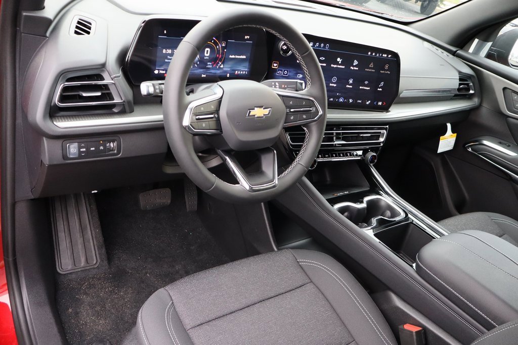 New 2026 Chevrolet Traverse LT w/ Driver Confidence Package image 5